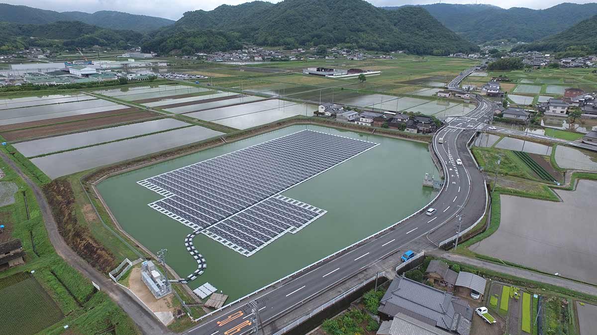 水上型太陽光発電